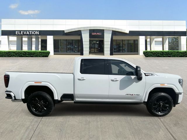 2025 GMC Sierra 2500HD AT4