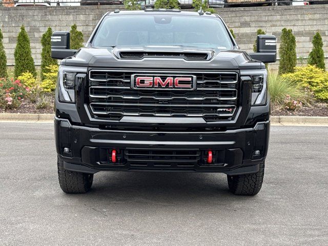 2025 GMC Sierra 2500HD AT4