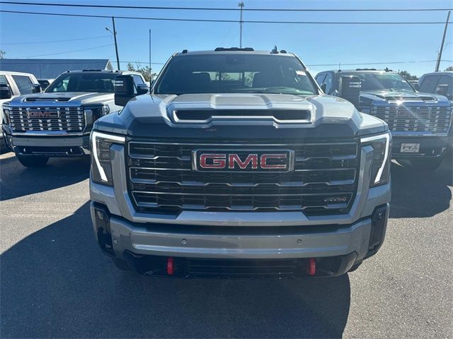 2025 GMC Sierra 2500HD AT4