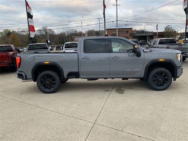 2025 GMC Sierra 2500HD AT4