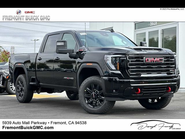 2025 GMC Sierra 2500HD AT4