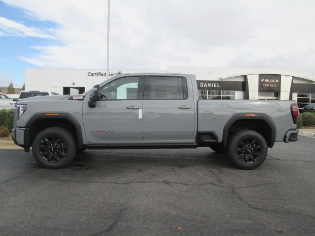 2025 GMC Sierra 2500HD AT4