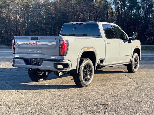 2025 GMC Sierra 2500HD AT4