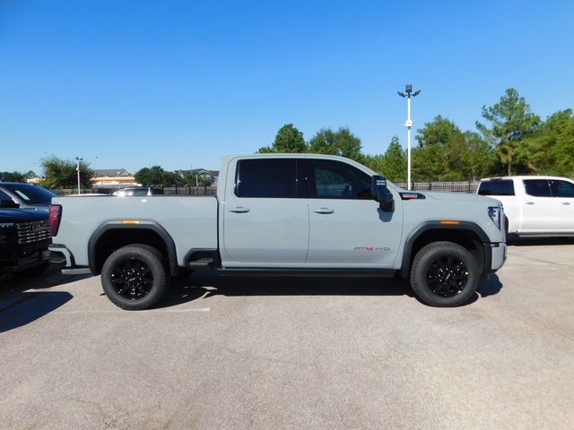 2025 GMC Sierra 2500HD AT4