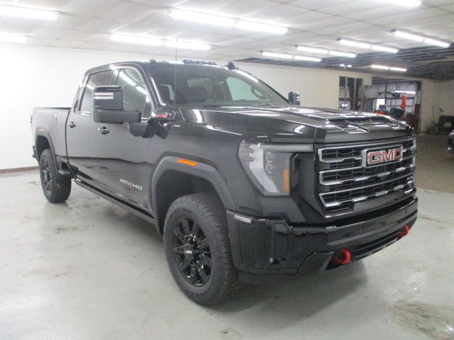 2025 GMC Sierra 2500HD AT4