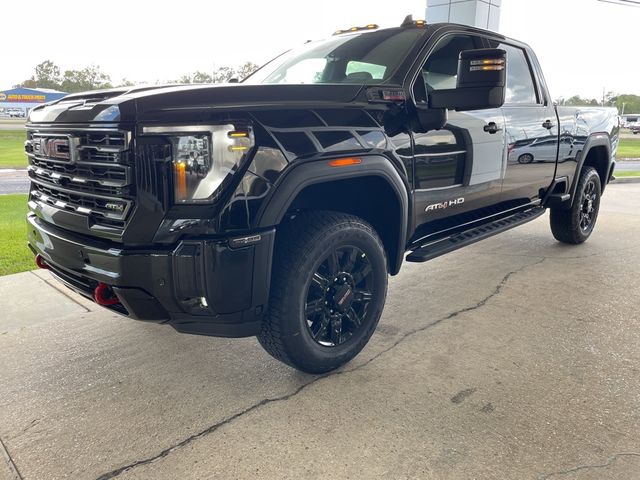 2025 GMC Sierra 2500HD AT4