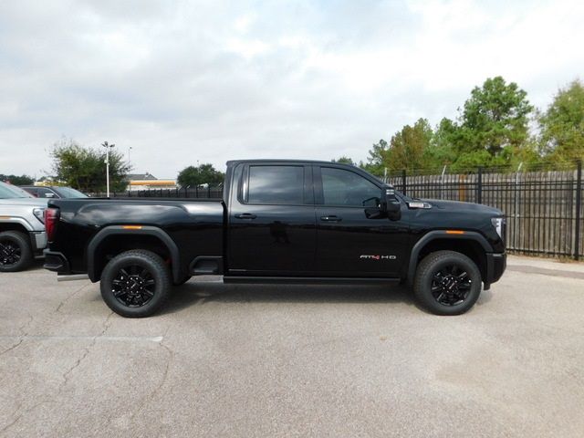 2025 GMC Sierra 2500HD AT4