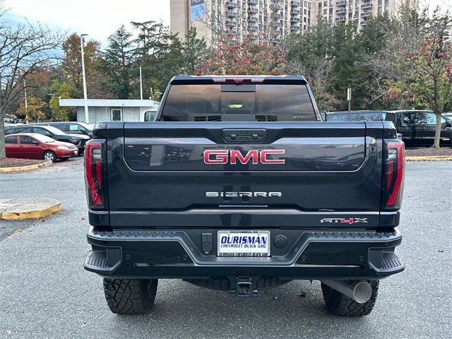 2025 GMC Sierra 2500HD AT4X