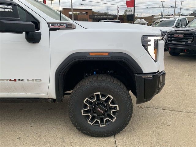 2025 GMC Sierra 2500HD AT4X