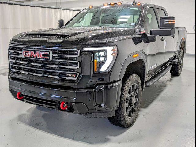 2025 GMC Sierra 2500HD AT4