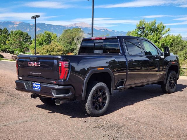 2025 GMC Sierra 2500HD AT4