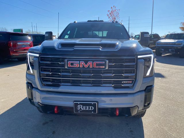 2025 GMC Sierra 2500HD AT4