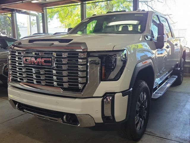 2025 GMC Sierra 2500HD Denali