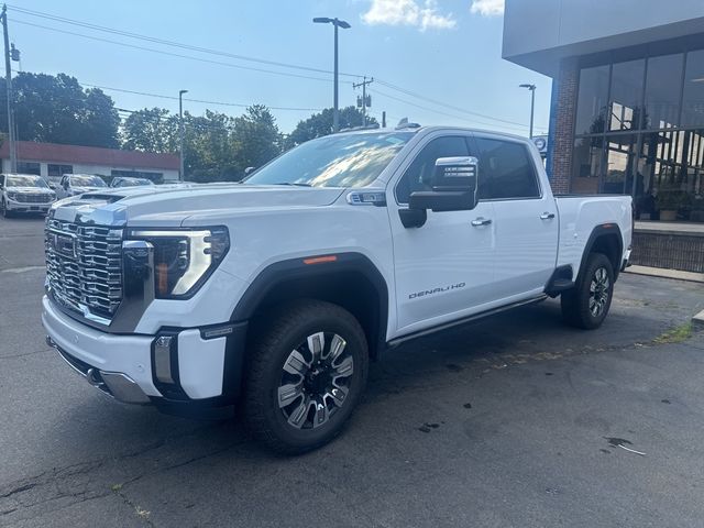 2025 GMC Sierra 2500HD Denali