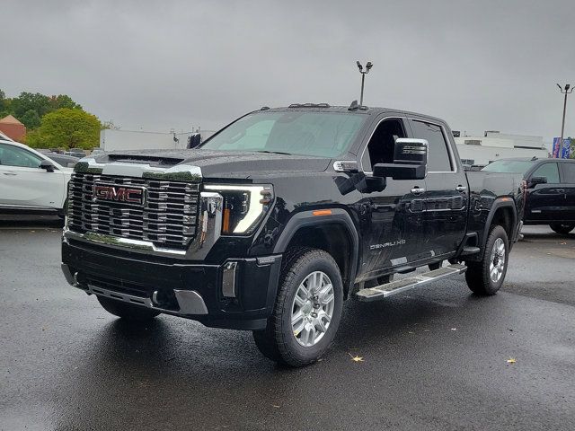 2025 GMC Sierra 2500HD Denali