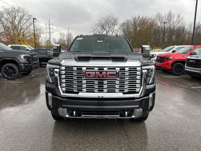 2025 GMC Sierra 2500HD Denali