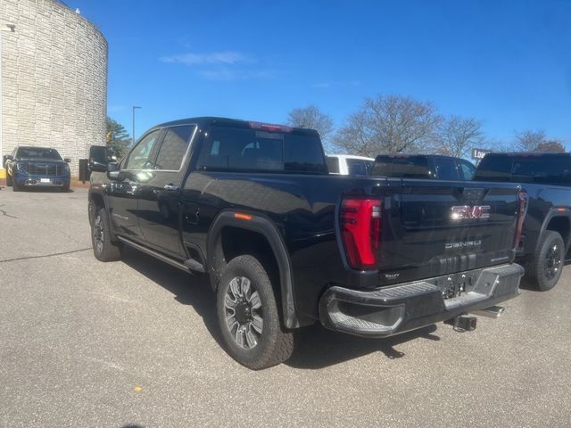 2025 GMC Sierra 2500HD Denali