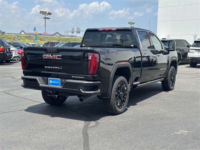 2025 GMC Sierra 2500HD Denali