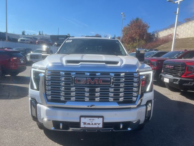 2025 GMC Sierra 2500HD Denali