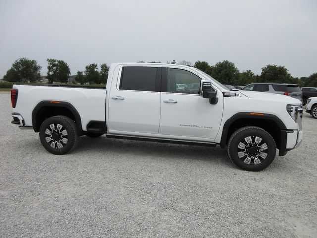 2025 GMC Sierra 2500HD Denali