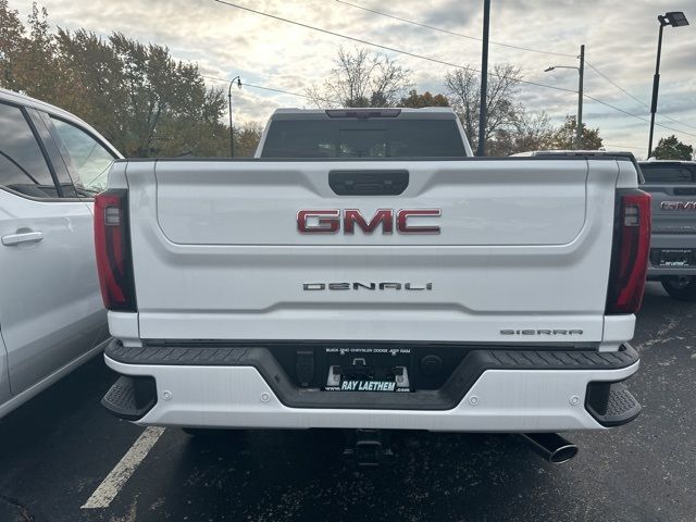 2025 GMC Sierra 2500HD Denali