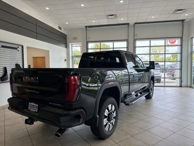 2025 GMC Sierra 2500HD Denali