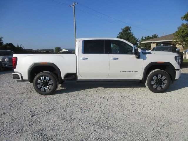 2025 GMC Sierra 2500HD Denali