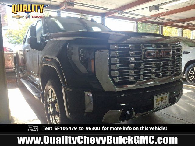 2025 GMC Sierra 2500HD Denali