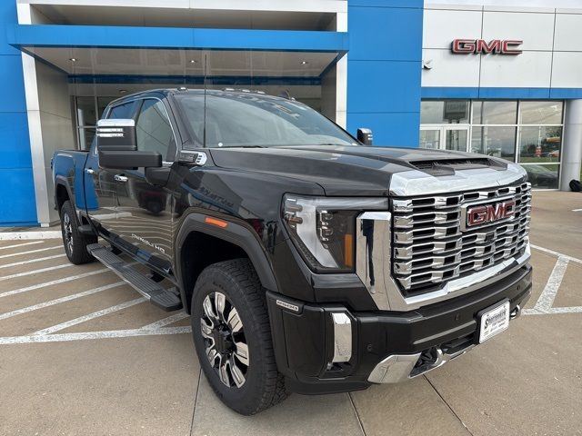 2025 GMC Sierra 2500HD Denali