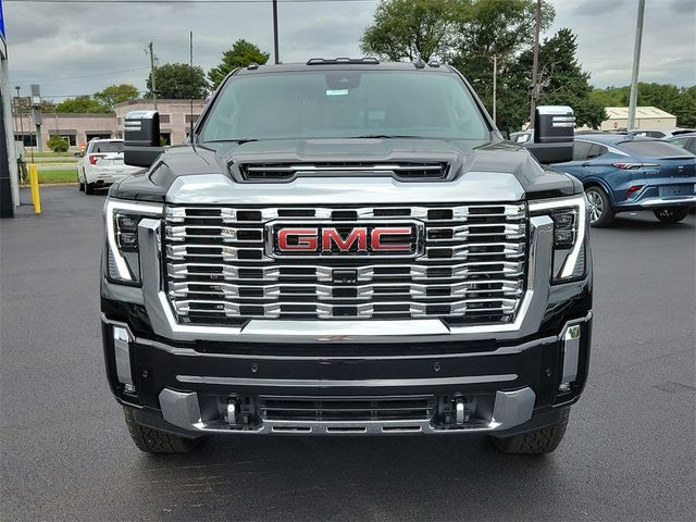 2025 GMC Sierra 2500HD Denali