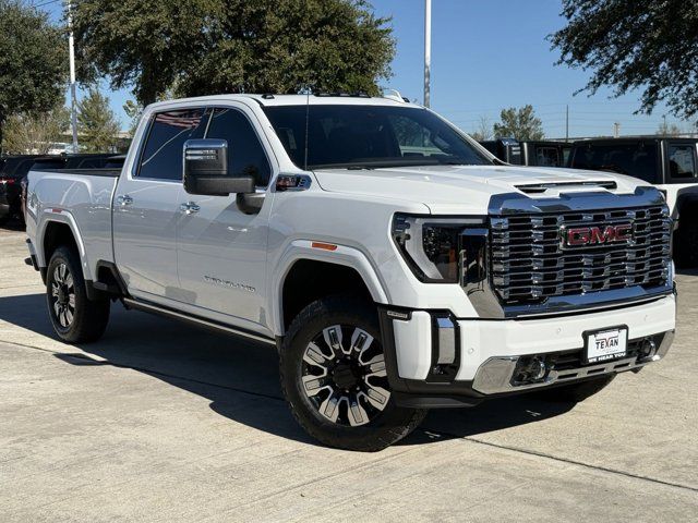 2025 GMC Sierra 2500HD Denali