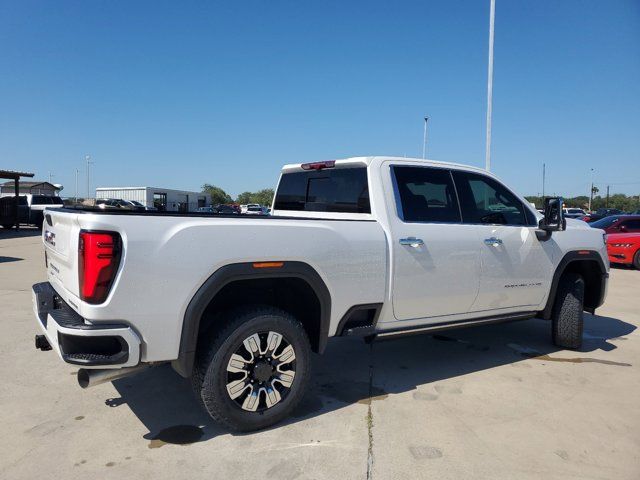 2025 GMC Sierra 2500HD Denali