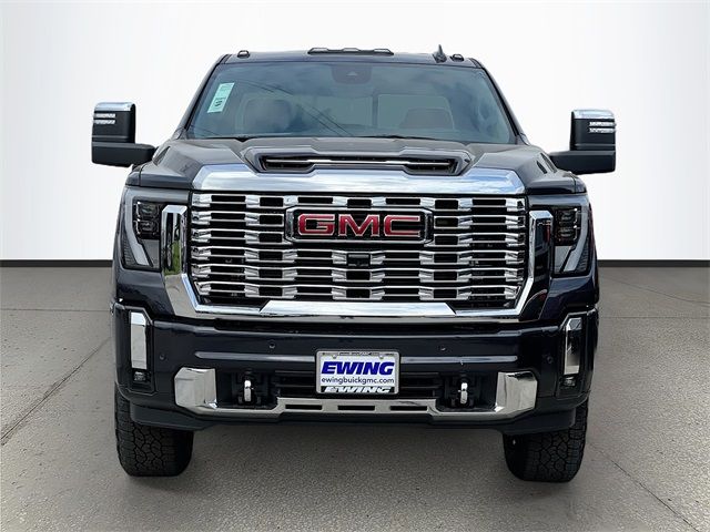 2025 GMC Sierra 2500HD Denali