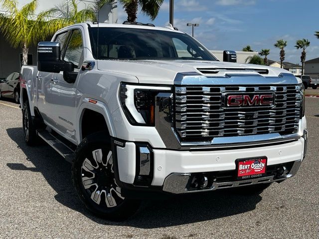 2025 GMC Sierra 2500HD Denali