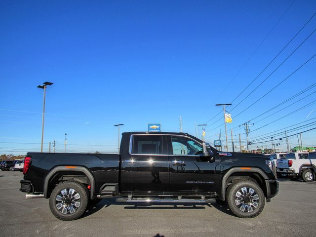 2025 GMC Sierra 2500HD Denali