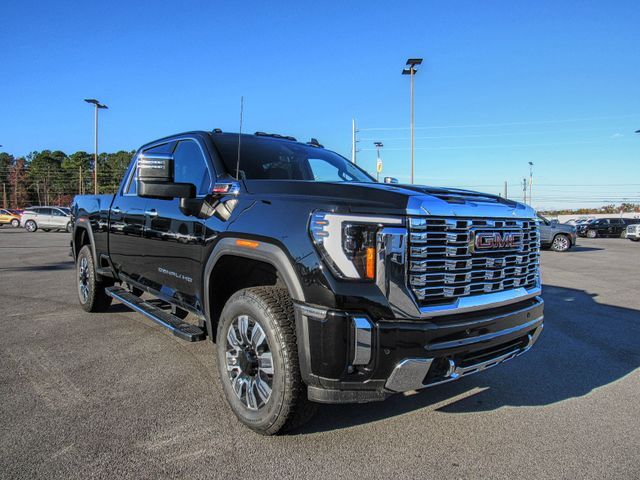 2025 GMC Sierra 2500HD Denali