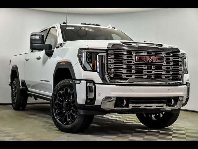 2025 GMC Sierra 2500HD Denali