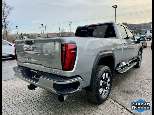 2025 GMC Sierra 2500HD Denali