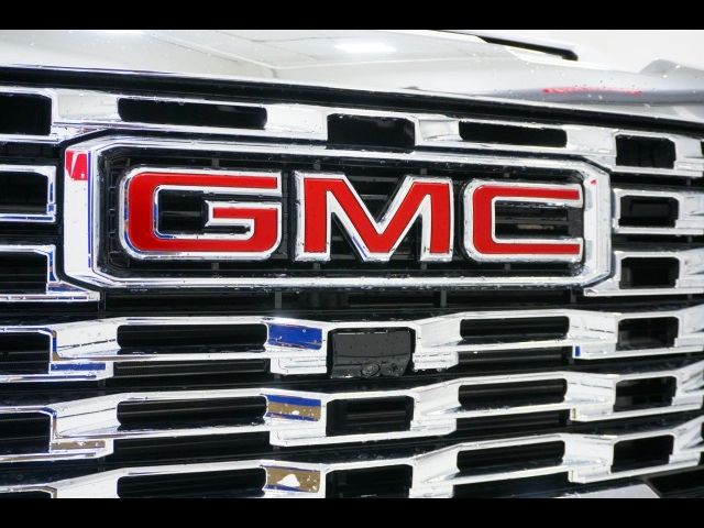 2025 GMC Sierra 2500HD Denali