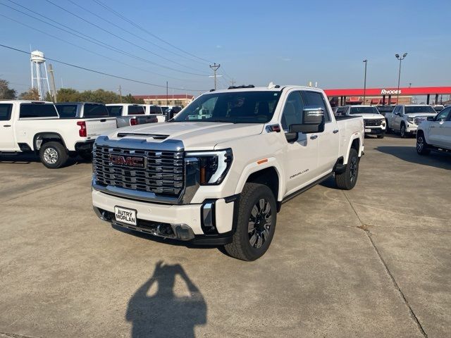 2025 GMC Sierra 2500HD Denali