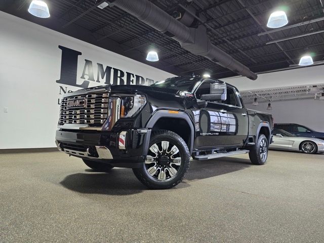 2025 GMC Sierra 2500HD Denali