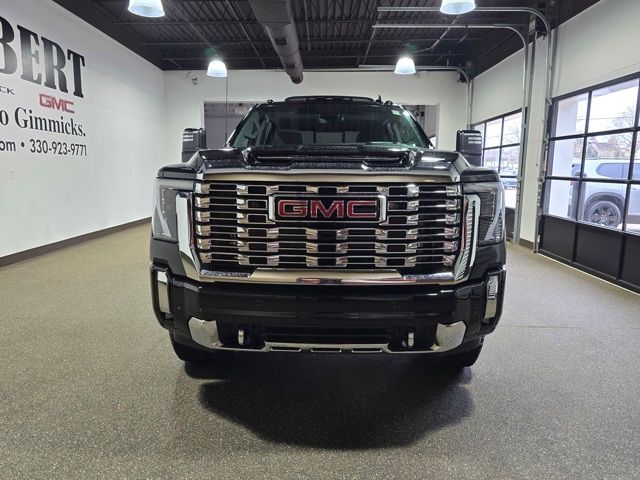 2025 GMC Sierra 2500HD Denali