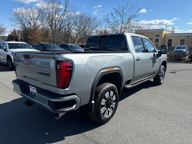 2025 GMC Sierra 2500HD Denali