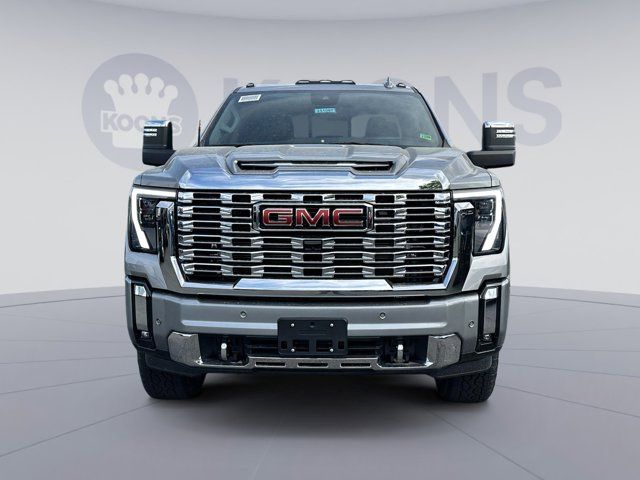 2025 GMC Sierra 2500HD Denali