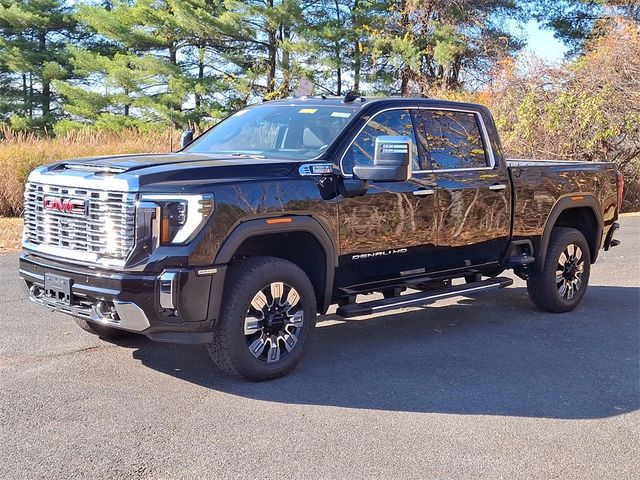 2025 GMC Sierra 2500HD Denali