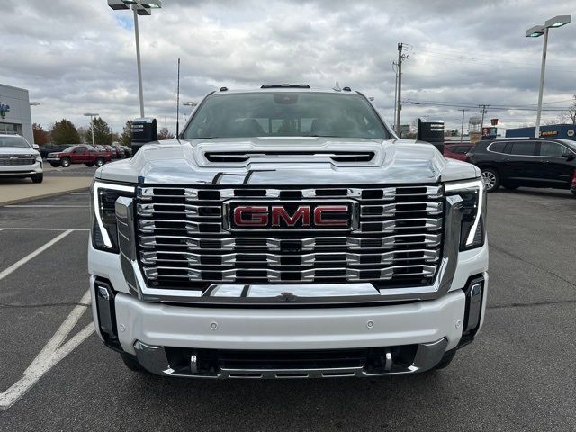 2025 GMC Sierra 2500HD Denali