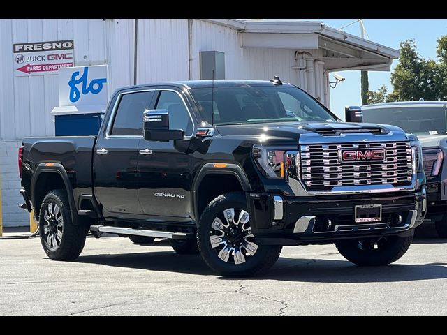 2025 GMC Sierra 2500HD Denali