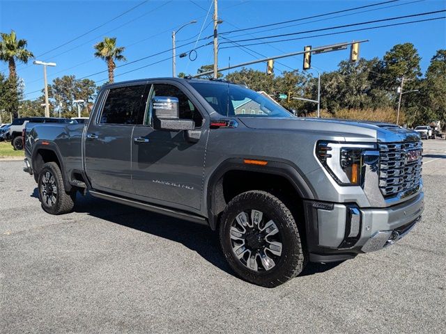 2025 GMC Sierra 2500HD Denali