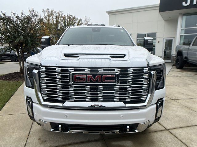 2025 GMC Sierra 2500HD Denali