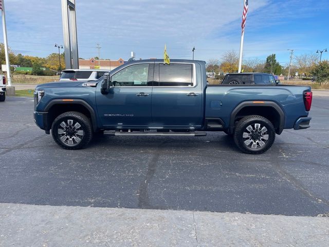 2025 GMC Sierra 2500HD Denali